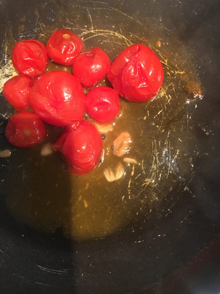 Mezzi rigatoni pomodorini e gorgonzola